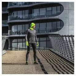 GripGrab Lightweight Thermal Hi-Vis Skull Cap -Cykler Salgsbutik 5012 gripgrab lightweight hi vis cap yellow 3 scaled