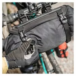Topeak Frontloader Styrtaske 8 L 11 Topeak Frontloader Styrtaske 8 L -Cykler Salgsbutik TBPFL2B Topeak Frontloader 8L 5